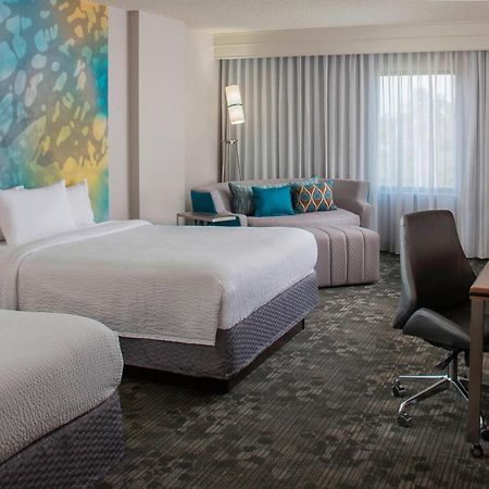 Courtyard By Marriott Orlando Lake Buena Vista In The Marriott Village Экстерьер фото