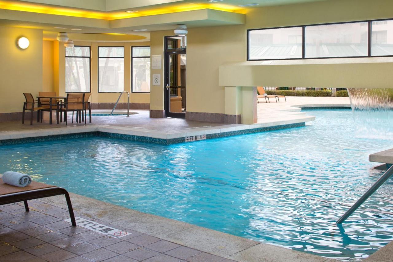 Courtyard By Marriott Orlando Lake Buena Vista In The Marriott Village Экстерьер фото