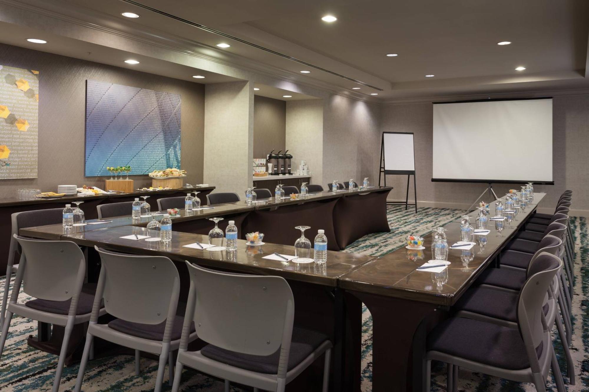 Courtyard By Marriott Orlando Lake Buena Vista In The Marriott Village Экстерьер фото